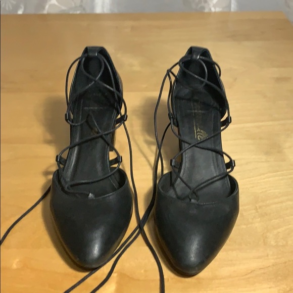 L’intervalle heels - Picture 3 of 4